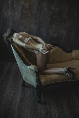 Индивидуалка Лора .