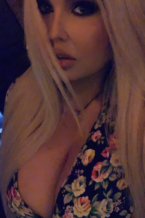 Индивидуалка Илона транссексуалка