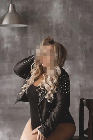 Escort girl Кира