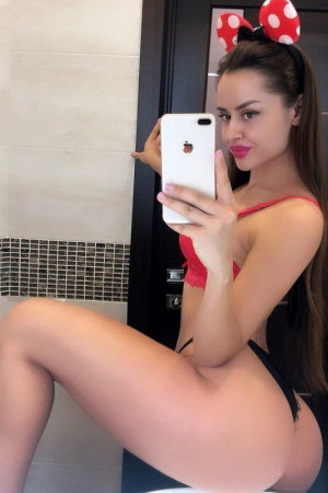 Escort girl Мила