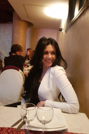 Escort girl Тина