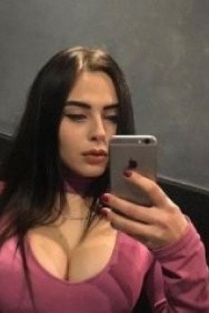 Escort girl Дашуня 