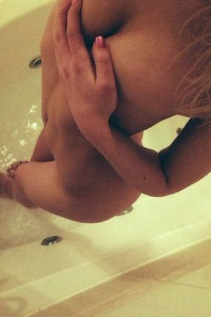 Индивидуалка Зарина без предоплаты 