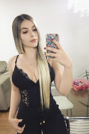 Escort girl Анжела