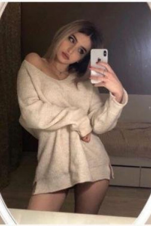 Escort girl Юля